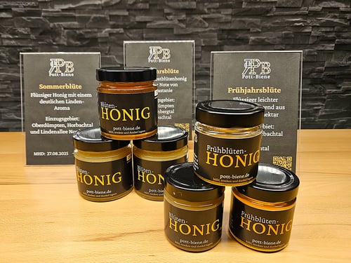 Honiggläser von Pott-Biene mit Verkaufsaufsteller